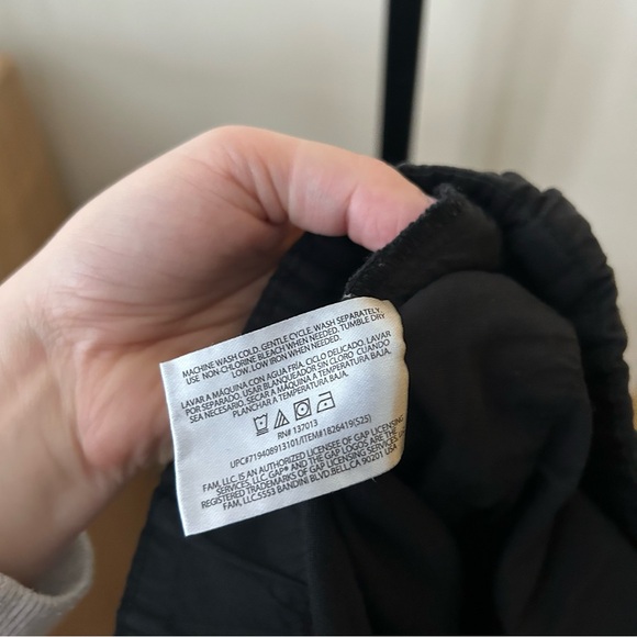 GAP Twill‎ Cargo Pants Black Joggers Elastic Waist Stretch Cotton Lyocell Size S - Picture 7 of 7